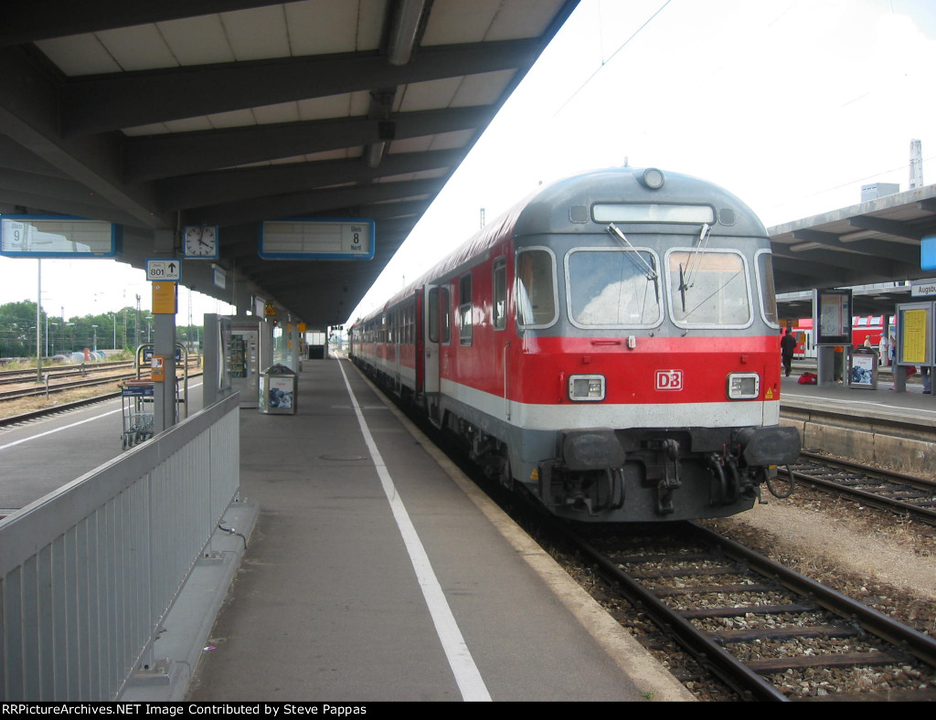 A control cab at Augsburg Hauptbahnhof